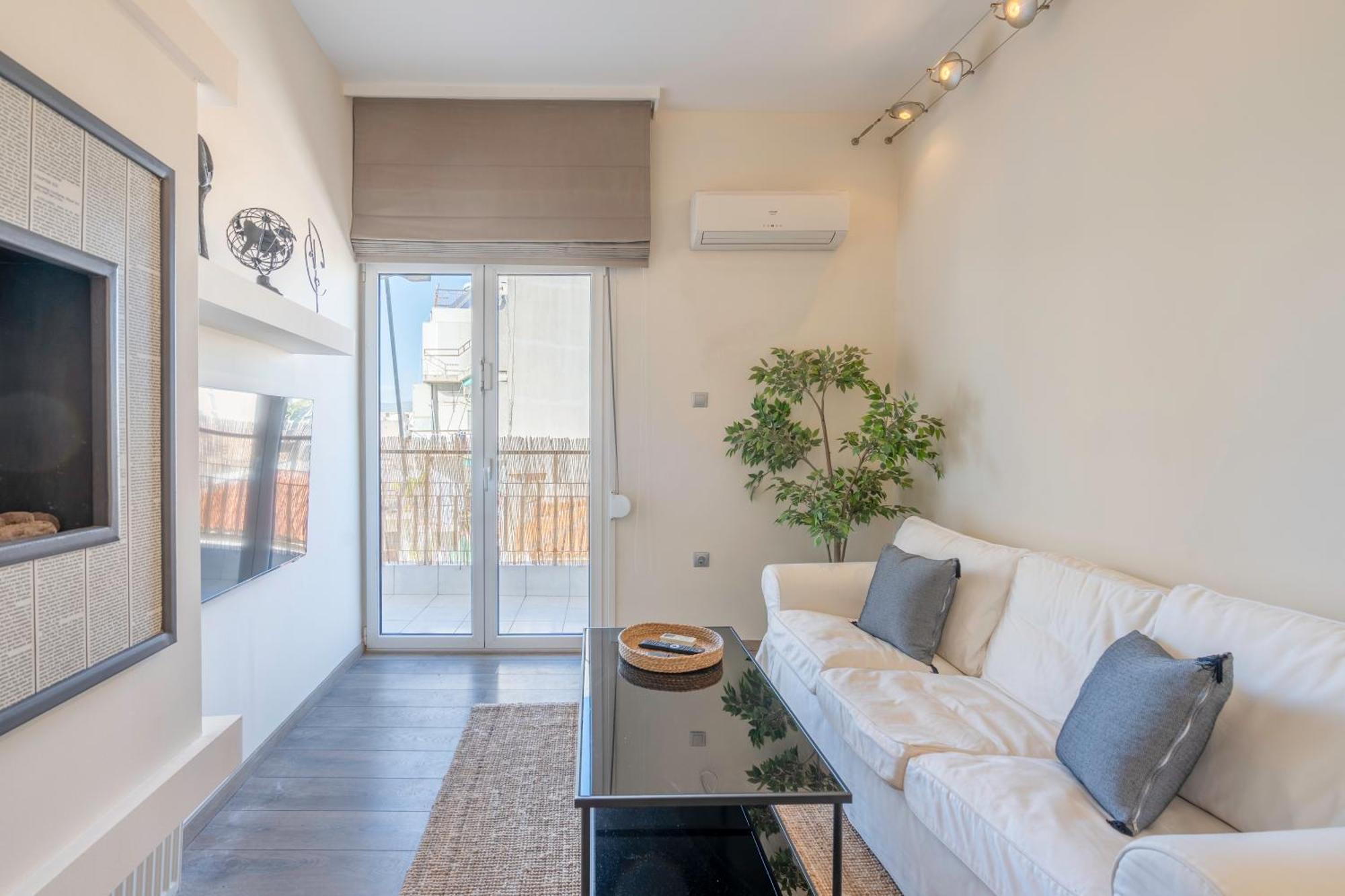 City Oasis: Newly Renovated 2Br Apt In City Center Athens Exterior photo